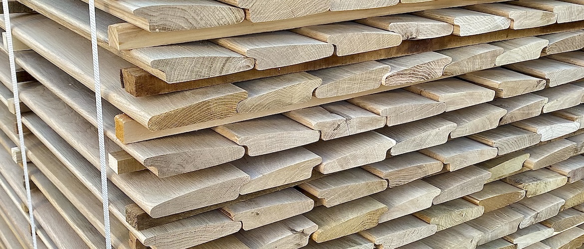 Robinie Hobelware profiliert