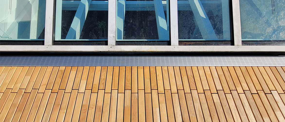 Atemberaubende Dachterrasse aus Robinie 2