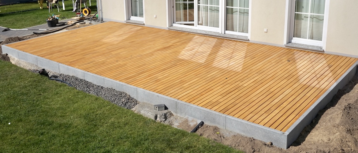 Robinienterrasse mit asiatischem Flair 4